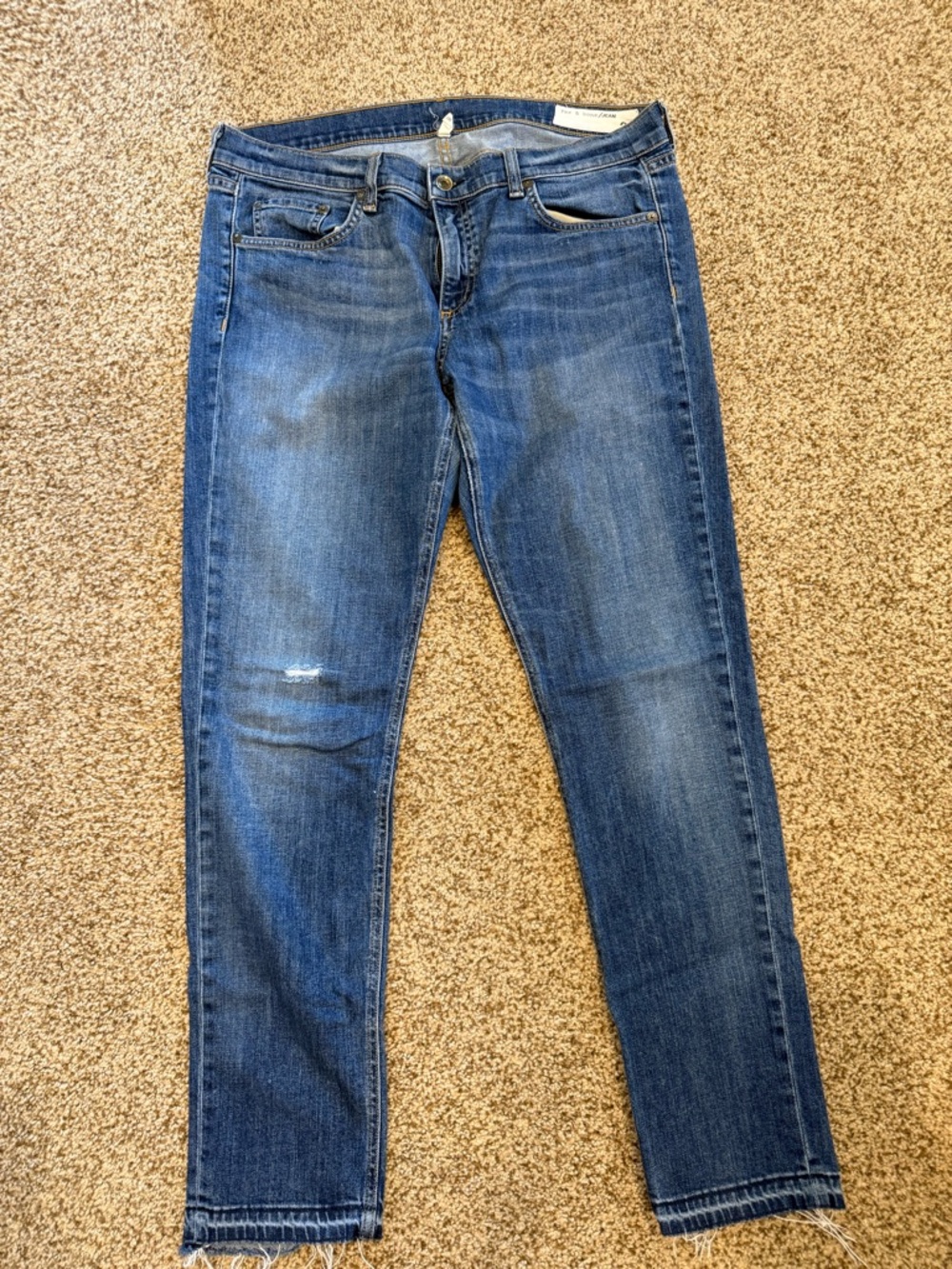 rag & bone Womens “Dre” boyfriend style Jeans in Medium Blue Wash